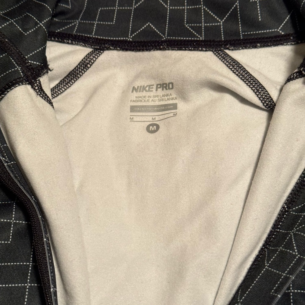Nike Pro top women’s long sleeve half zip - Picture 5 of 7